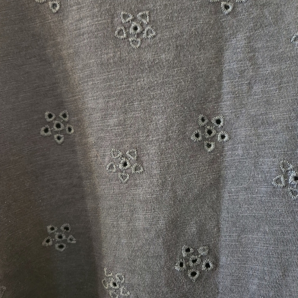 Top - Picture 2 of 5